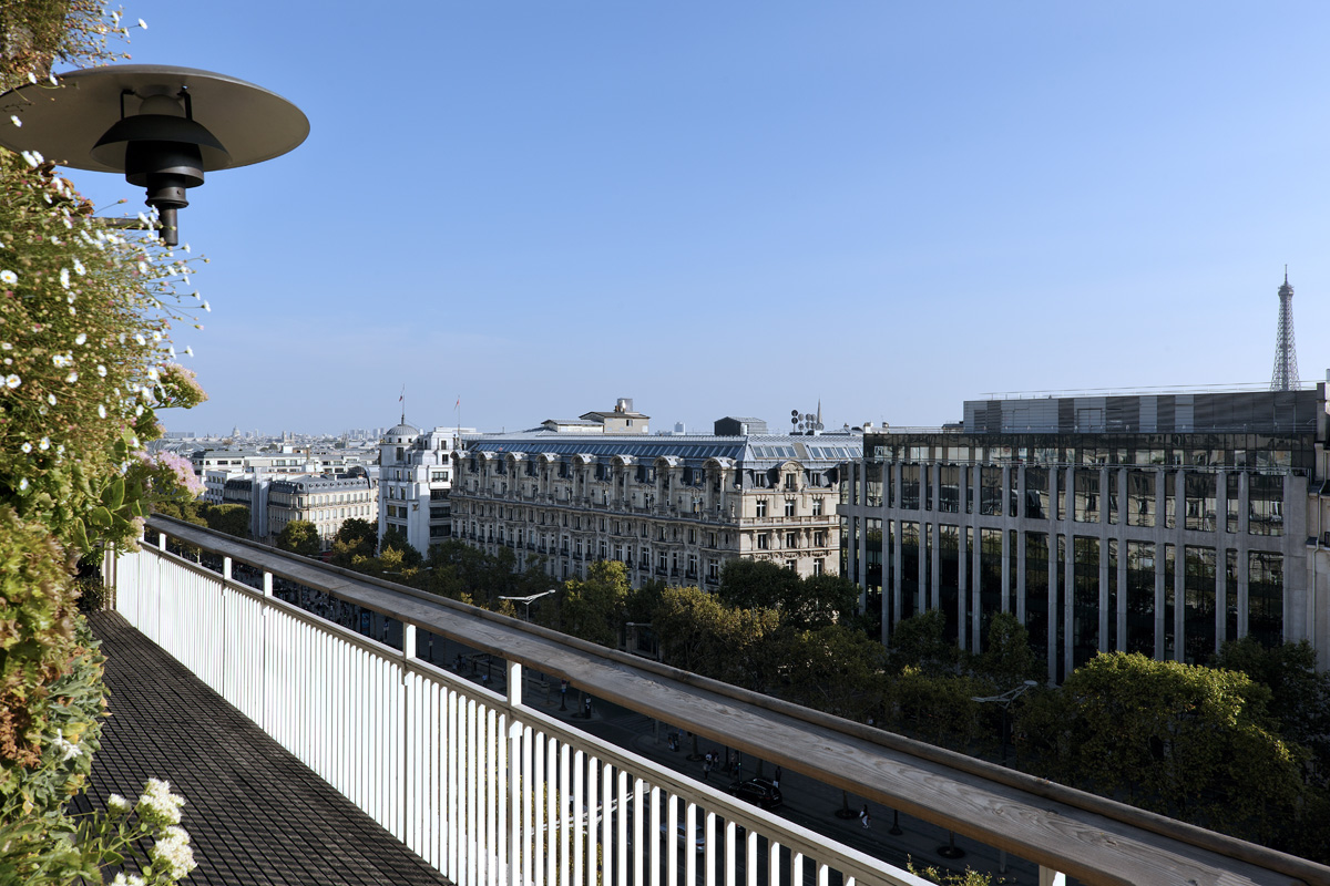 événement roof top vue Champs Elysées
